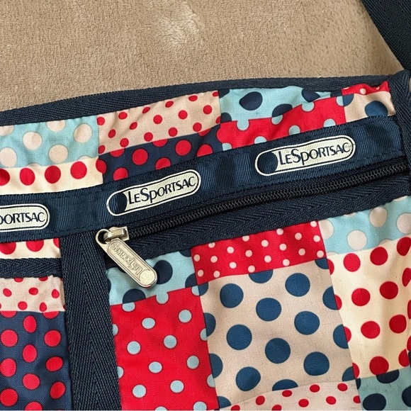 LeSportsac Adjustable Strap Americana Patchwork Bag Purse - Picture 2 of 16